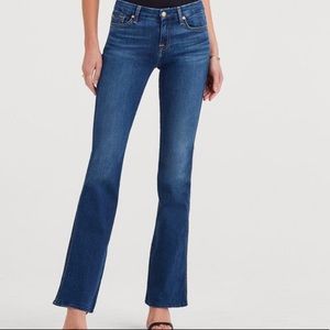 7 for All Mankind “A” Pocket Jeans Size 25